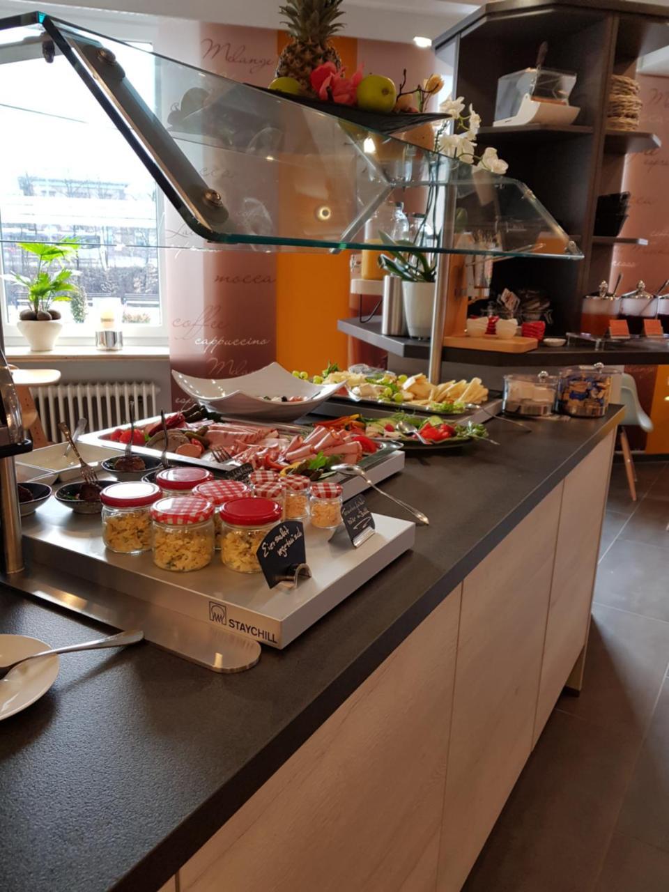 Parkhotel Und Boardingzimmer Hotel