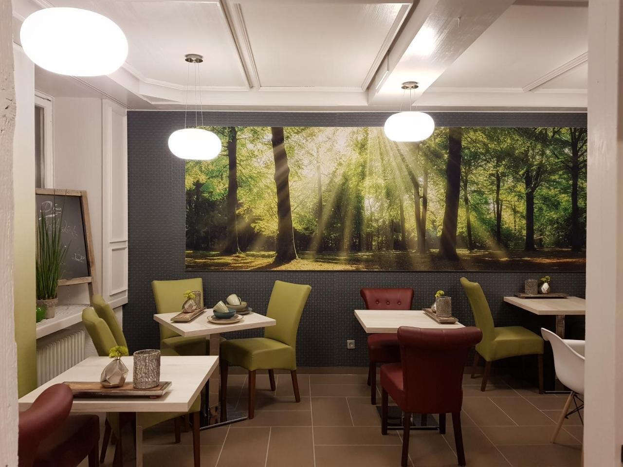 Parkhotel Und Boardingzimmer Hotel